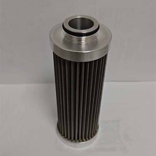 Hydraulic oil filtration system with hydraulic filter element in an industrial manufacturing facility